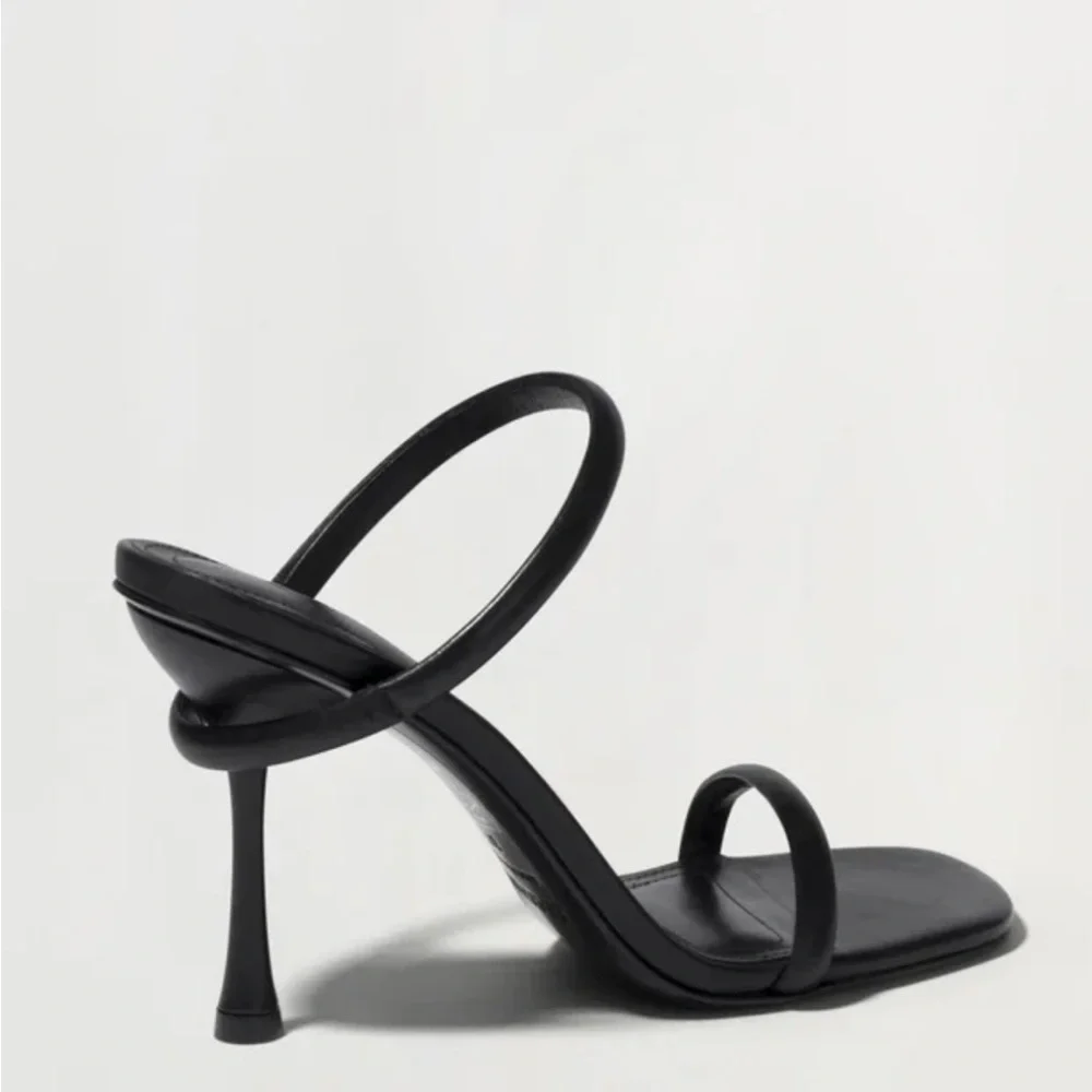 Simkhai Siren Black Patent 4 inch High Heels size 39 - Picture 2 of 11